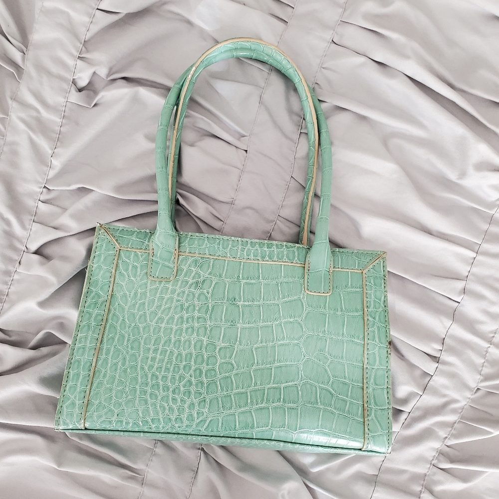 Liz Clariborne Baby Blue Faux Alligator Purse - Picture 2 of 6